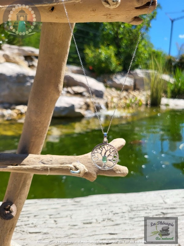 Pendentif arbre de vie orné d’une pierre d’émeraude – Prospérité – guérison - abondance