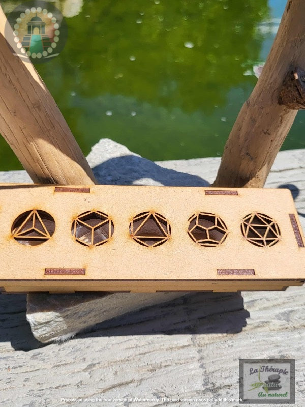 Solide de platon coffret bois - cristal de roche - propriétés énergétiques et spirituelles